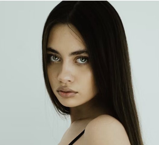 Dark haired woman face portrait